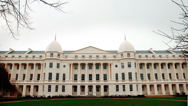 FT 2014年欧洲商学院排行榜出炉 - 新闻与分析